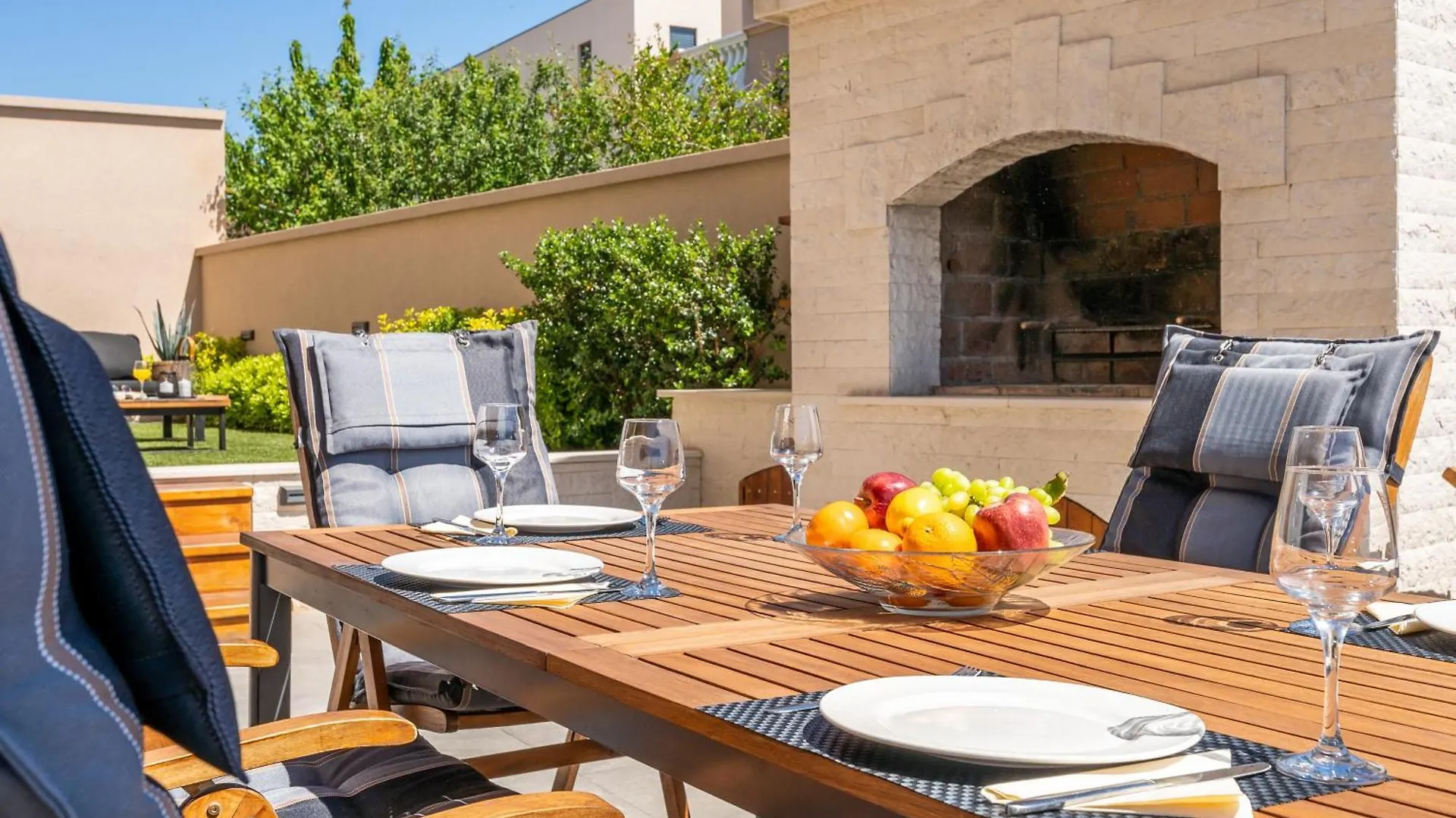 סבטי פיליפ אי ג'קוב Summer Dream Apartment  סבטי פיליפ אי ג'קוב