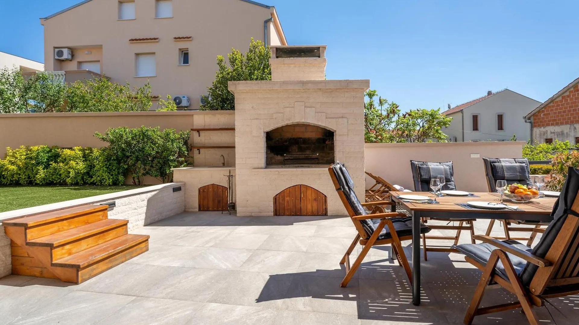 סבטי פיליפ אי ג'קוב Summer Dream Apartment