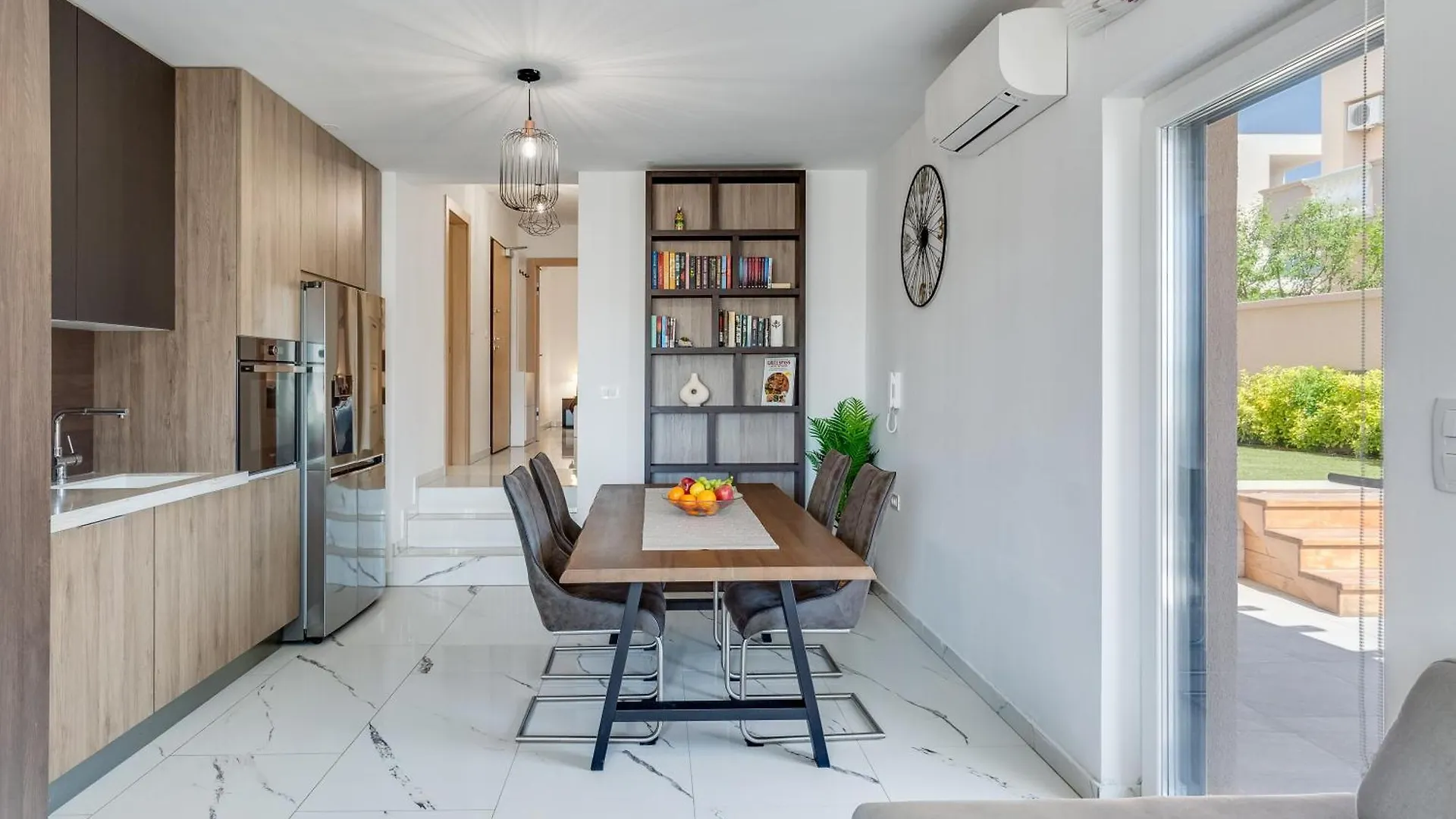 סבטי פיליפ אי ג'קוב Summer Dream Apartment 0*, סבטי פיליפ אי ג'קוב קרואטיה
