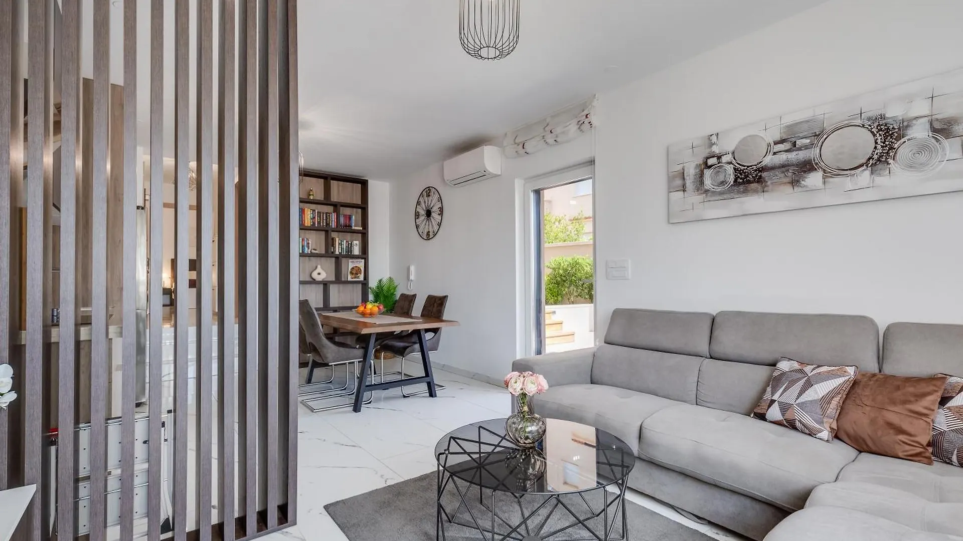 סבטי פיליפ אי ג'קוב Summer Dream Apartment